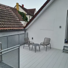 Beautiful loft apartment with large terrace - Image 3