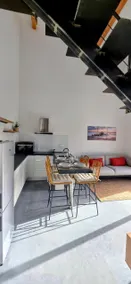 Fully-equipped charming duplex with terrace - Image 5