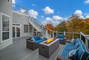 Lakepoint Resort shines with Lake Texoma Views - Image 2