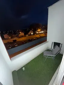 Apartment close to the train station and at the foot of the A tram - Image 5