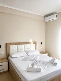 Sea view Apartment in Lukova - Image 2