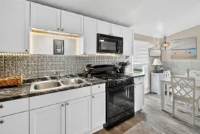 Lake House on 326th - Image 5