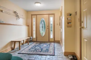 Family Friendly Knoll Home Steps from Silver Queen Chair w/laundry,BBQ,& hot tub - Image 2