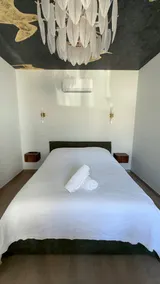 Suite with kitchenette, airport 15 minutes, parking - Image 3