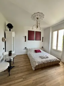 Le P'tit Grand Hôtel Spa 2 mins Free parking - Image 2