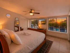 Key Lime Oasis: Pool • Hot Tub • King Bd • Arcade - Image 3