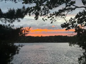 Lakefront 3BR on Loon Lake — Dock, Kayaks in Hal - Image 5