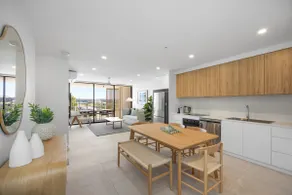 Poolside 2-Bed Apartment at Lake Kawana - Image 5