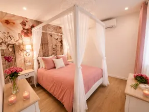New premium cozy space, private terrace, air conditioning, Wi-Fi - Image 2
