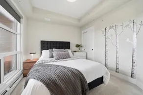Stunning Urban Condo, AC, Parking, 9 Min Downtown - Image 2
