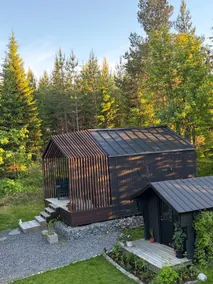 Compact guest house in scenic surroundings - Image 2