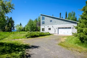 Owl's Nest | Sunlit Modern Lakefront Home - Image 3