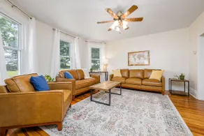 1900s Farmhouse Retreat Near Knoebels on 95 Acres - Image 3