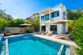 Beautiful Luxury Villa Short Walk from Kalkan Town - Image 5