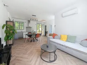 Locarno, holiday home at the port. - Image 2