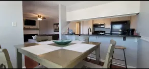 Lovely Townhouse! Just minutes from DFW Airport. - Image 3
