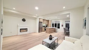 Brand New Modern 4BR Family Haven In Richmond Hill - Image 2