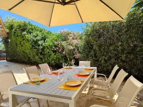 Villa Marina Art Guesthouse - Image 2