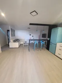 Modern apartment - Image 3