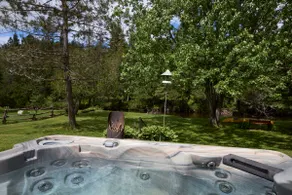 The peaceful haven on the river-CITQ 295763 - Image 2