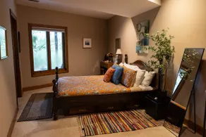 Creekside Hideaway! - Image 2