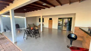 13 people, 5 beds, with pool and barbecue grill - Image 5