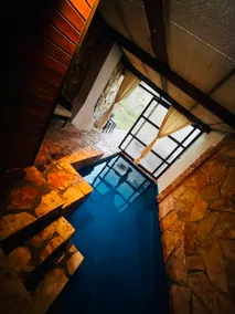 “Jesel Cabin” with lake view and heated pool - Image 4