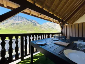 Panoramic View • Swimming Pool • Covered Parking - Image 2
