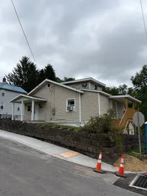 Cottage in South Fork - Image 2