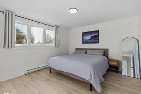 New 2BR · 2 Baths · Free Parking · Signal Hill - Image 3
