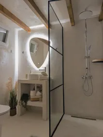 The Wood Loft poros view - Image 3