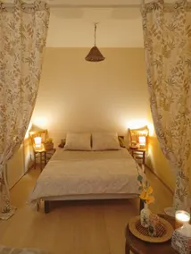 Cozy nest in the historic center - Image 2