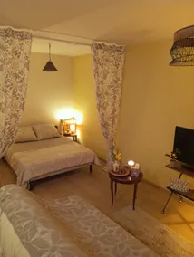 Cozy nest in the historic center - Image 5