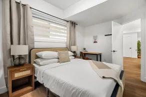 Suite Life 2BR, King Bed, AC, Desk, Dining Area - Image 2