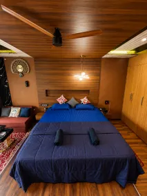 Romantic Luxury Suite at Weston Hotel & Resorts - Image 2
