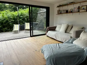 An unusual house nestled between the sea and the forest - Image 2
