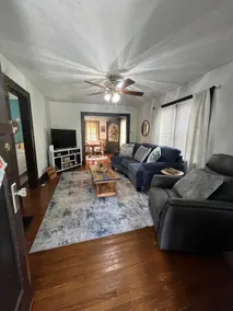 Bungalow on Beveridge - Image 3