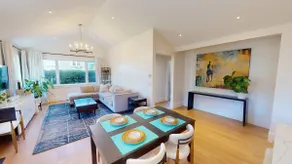 Designer Downtown Edmonds Retreat - Image 5