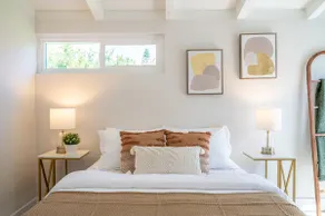 Pomona Living at Our Charming 5BR Modern House - Image 5