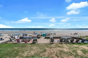 Sunrise and Smores on the Beach - 5 bedrooms - Image 2