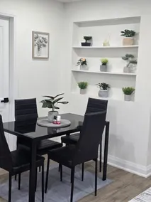 Brand New 2BR Luxury Suite in Milton, with office. - Image 4