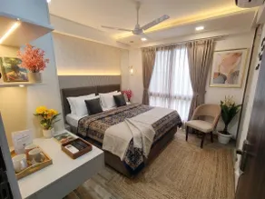The Cozy Stay |Premium 1 BHK with Rooftop Pool | - Image 5