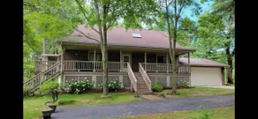 Home in Shawano - Image 2