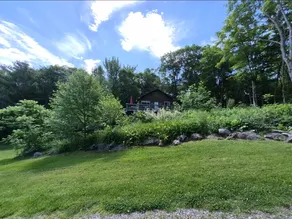 Bala's Little Lotus Bed and Breakfast with sauna - Image 2