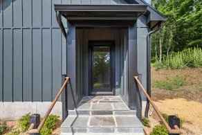 Sommerhus @ Skyline Drive • Modern Scandi Cabin - Image 5