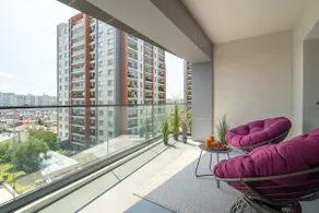 Celeste Apartment 2BDR Parking - Image 4