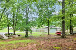 Rustic haven on beautiful Lay Lake-Shelby Shores - Image 2