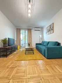 Old Town Boutique Apartment - Image 5