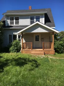 Downtown Antigonish- Entire 4 BR House & Garden - Image 2