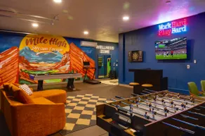 Sleeps 19 | Sauna | Hot Tub | Game Room | Theater - Image 2